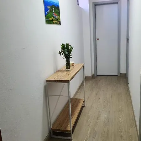 Apartment 2 Bedrooms At El Grove 500 M Away From The With Wifi