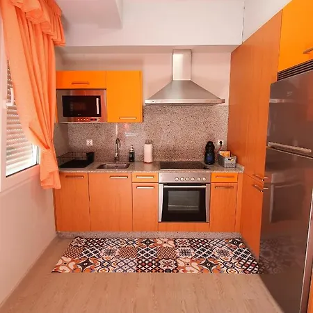 2 Bedrooms At El Grove 500 M Away From The With Wifi Apartment O Grove