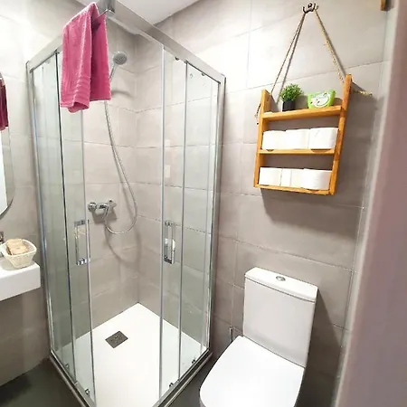 2 Bedrooms At El Grove 500 M Away From The With Wifi